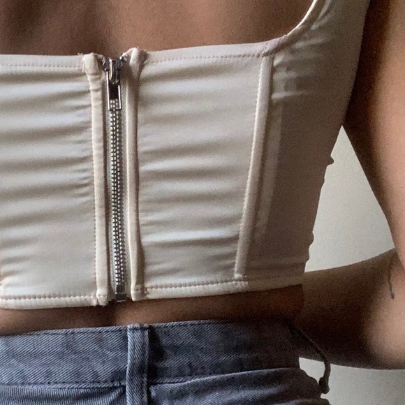 cream/yellow corset top - Picture 2 of 3